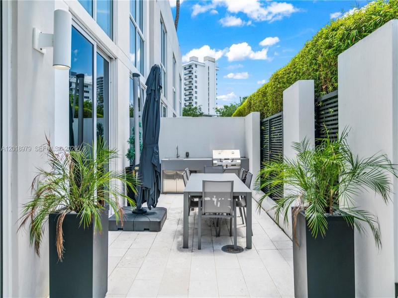 Property photo # 9