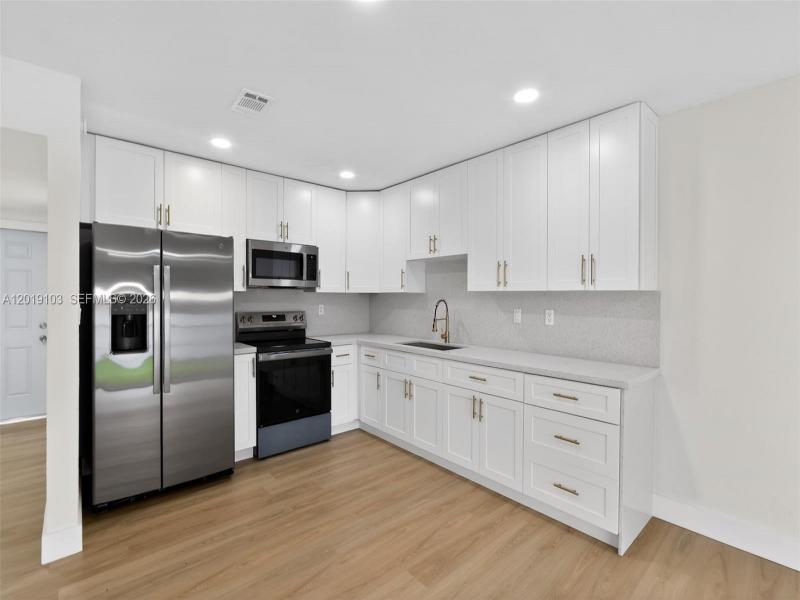 Property photo # 7