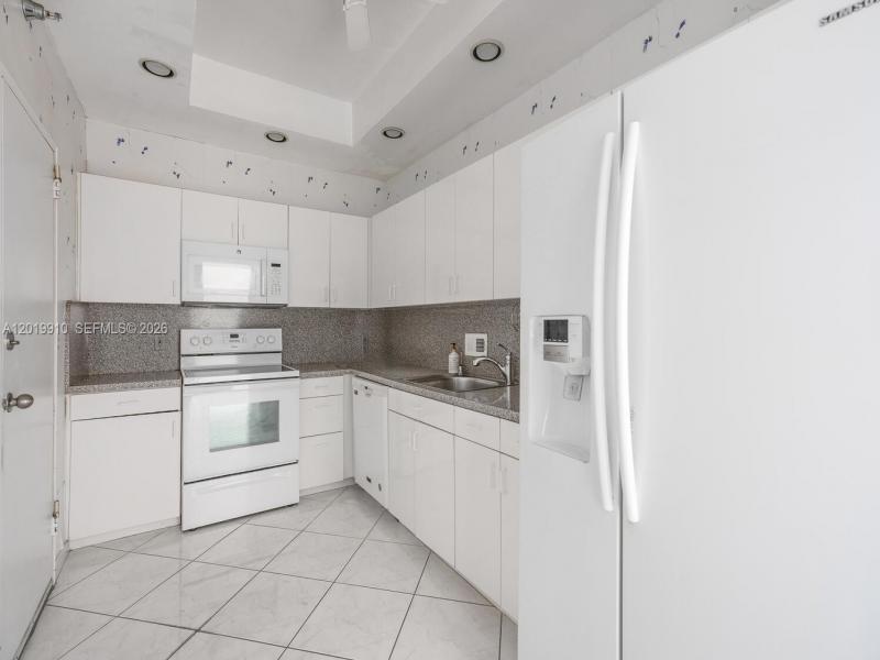 Property photo # 2