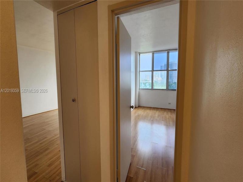 Comprar apartamento en Parkview Point 8-O