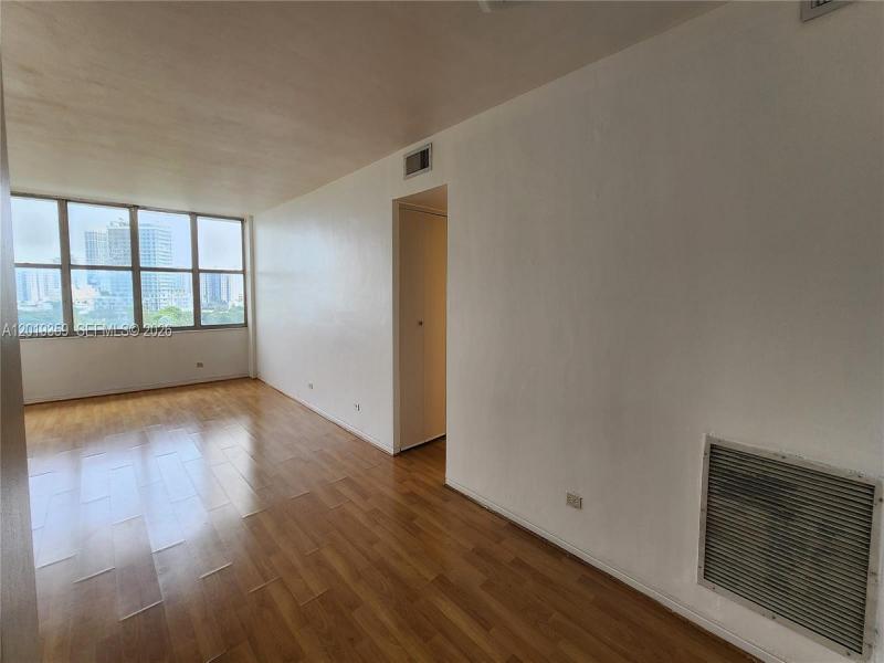 Comprar apartamento en Parkview Point 8-O
