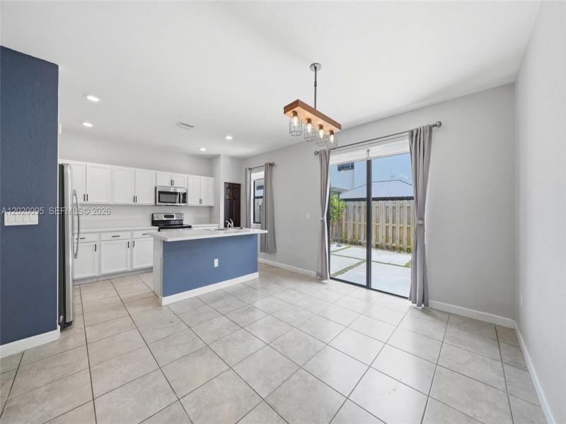 Property photo # 4