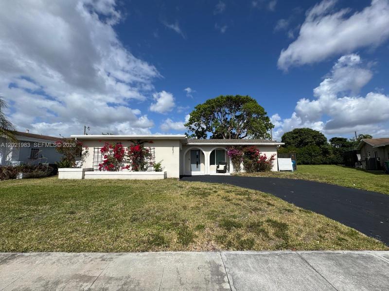 Property photo # 0