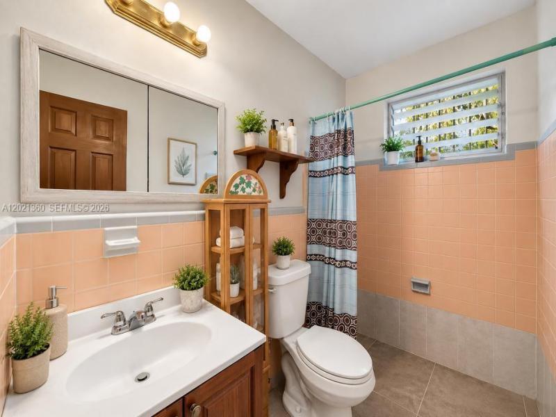 Property photo # 4