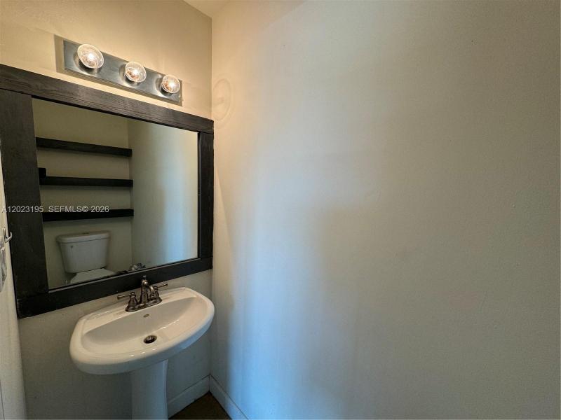 Property photo # 6