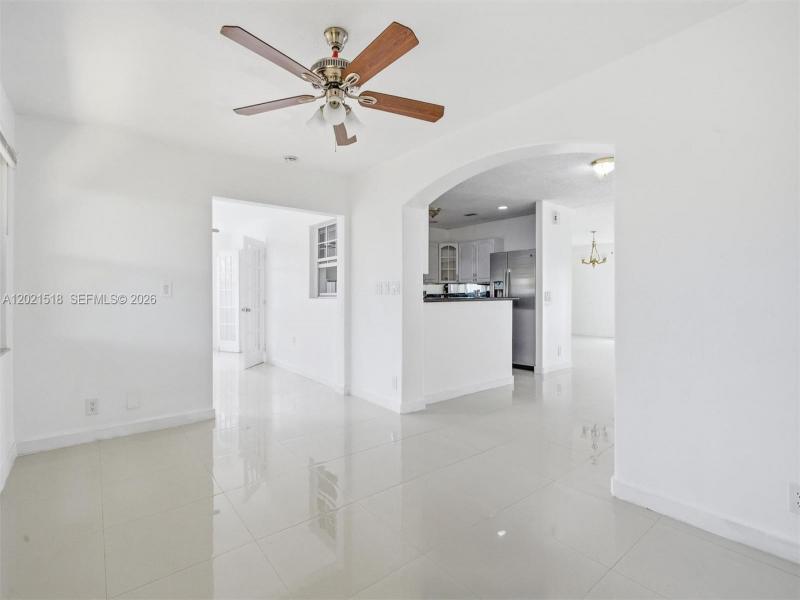 Property photo # 6