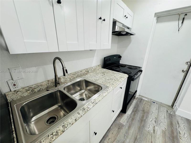 Property photo # 8