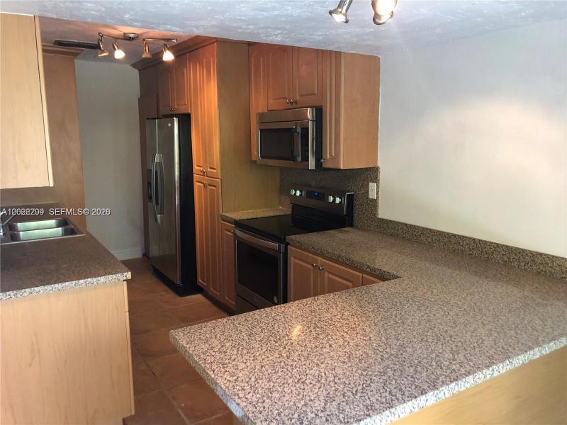 Property photo # 9