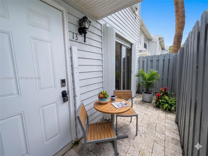 Property photo # 4
