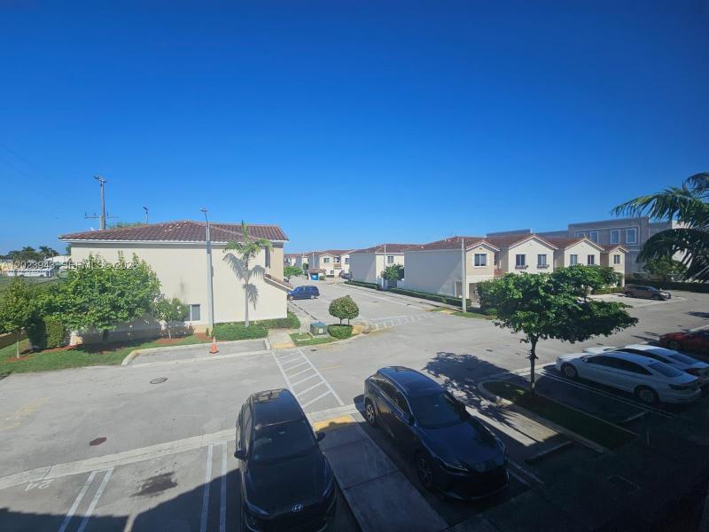 Property photo # 0