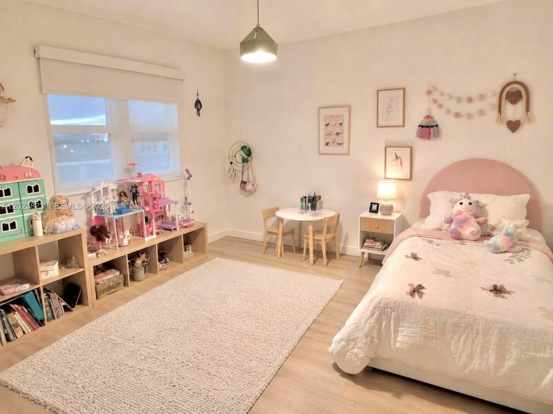 Property photo # 4