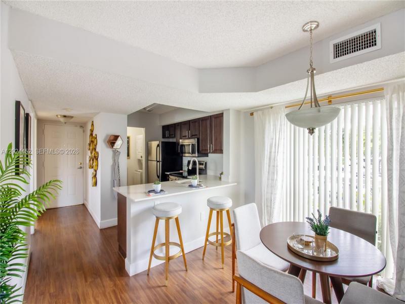 Property photo # 4