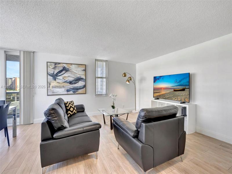 Condo for sale at Berkley South 6A