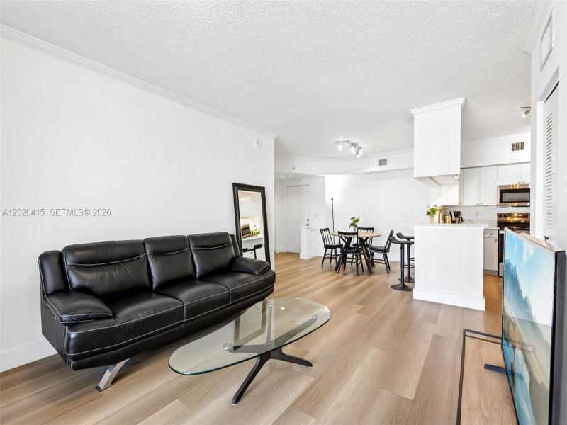 Comprar apartamento en Porto Bellagio 2808