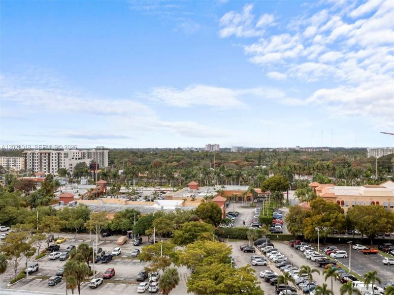 Condo for sale at Del Prado South Tower 1105