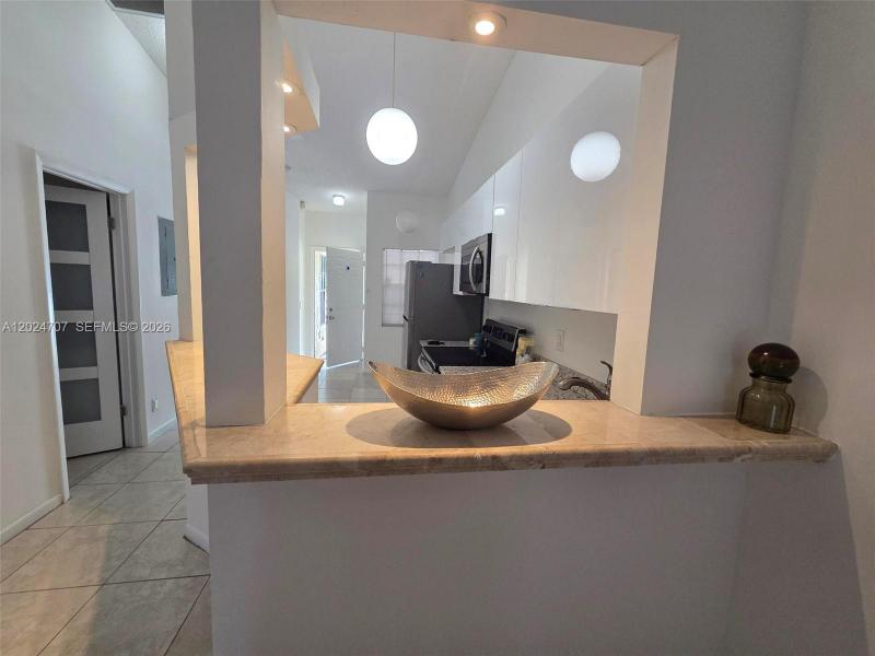 Property photo # 9