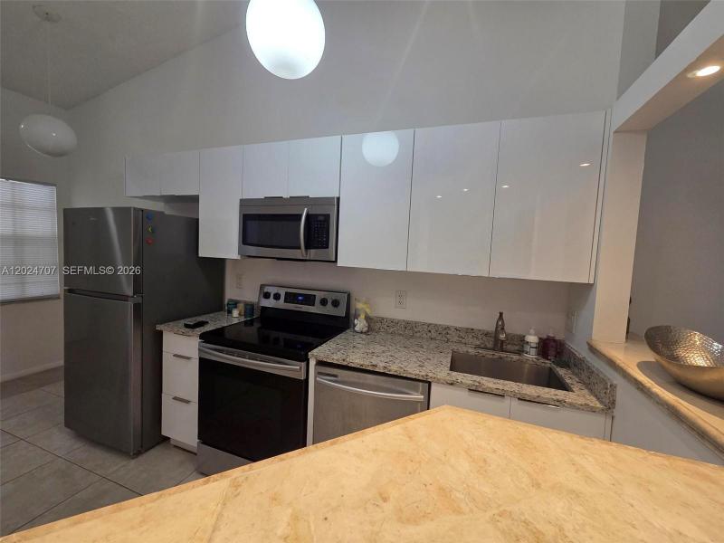 Property photo # 3