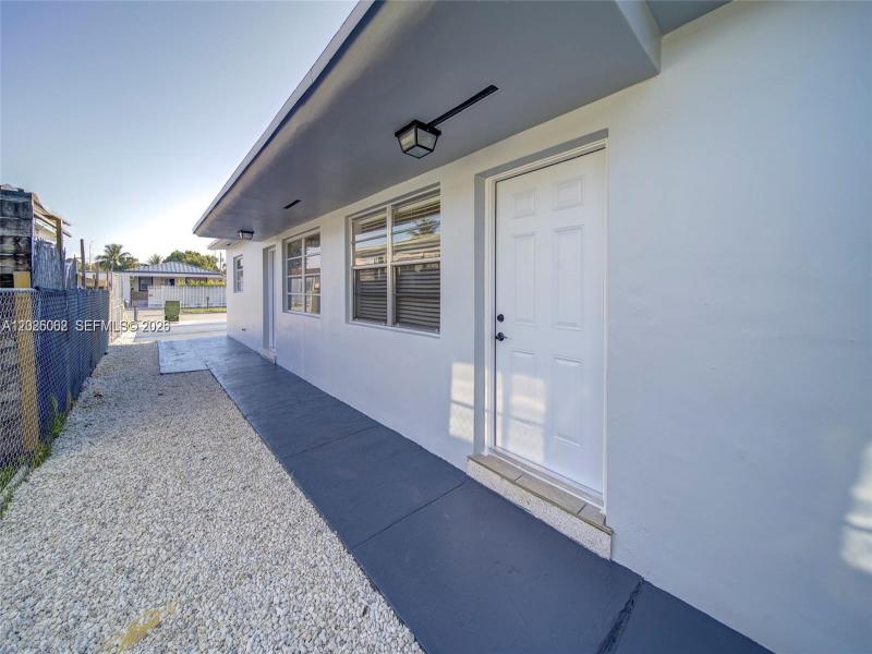 Property photo # 0