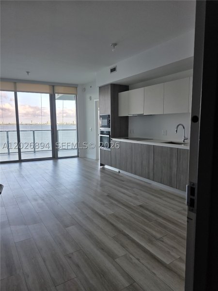 Condo for sale at Biscayne Beach 906