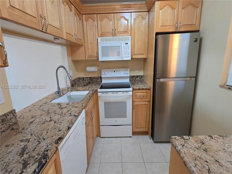 Property photo # 9