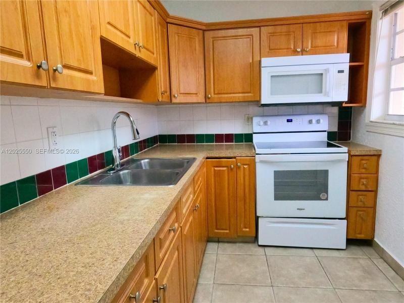Property photo # 8