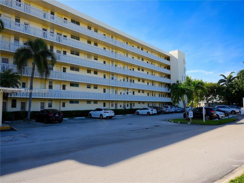 Property photo # 8