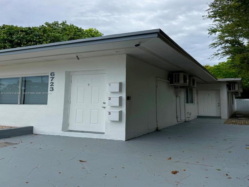 Property photo # 6