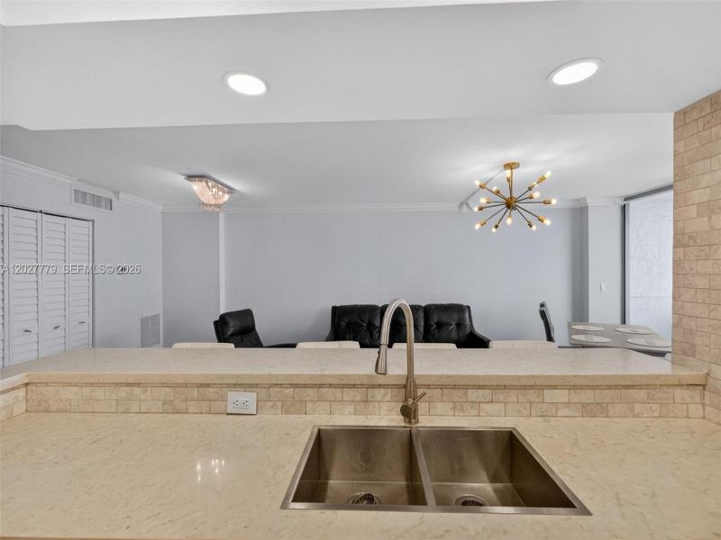Comprar apartamento no Mirasol Ocean Towers 1407