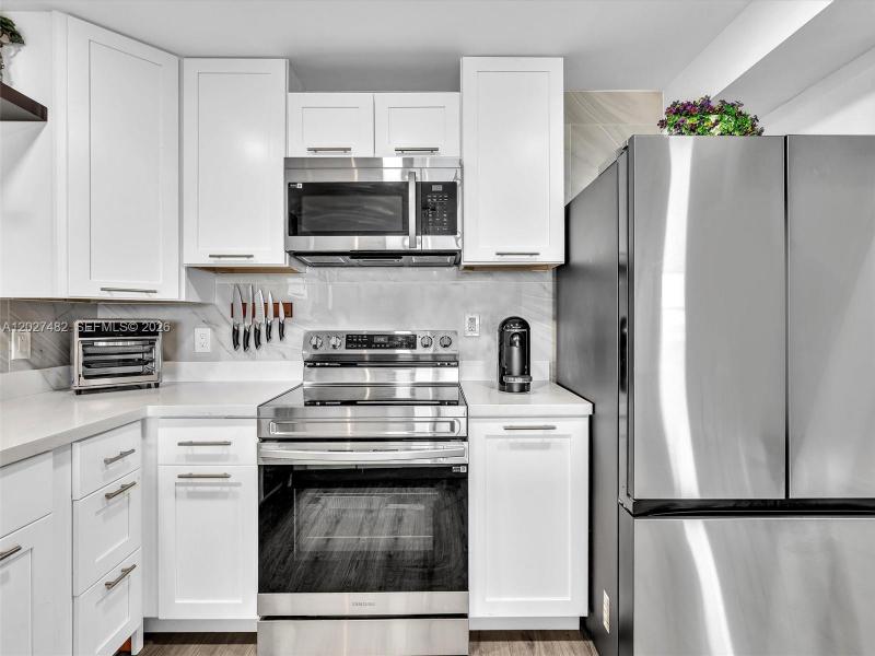 Property photo # 4