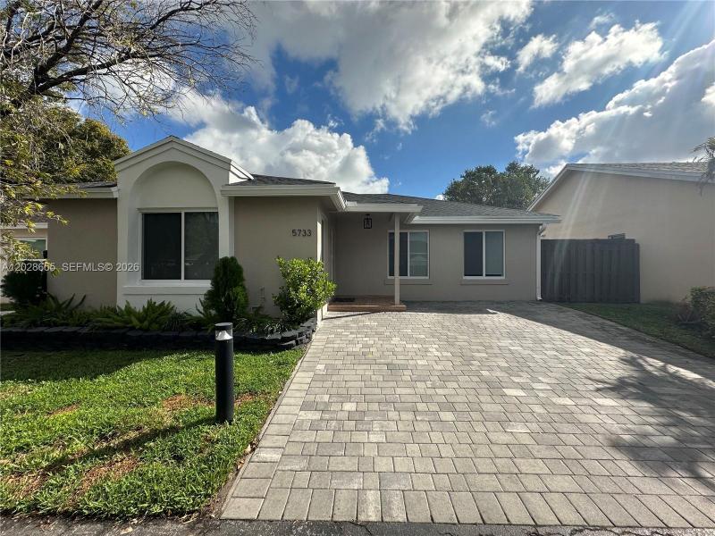 Property photo # 0
