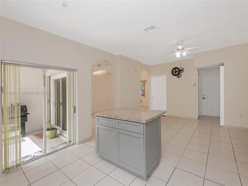 Property photo # 8