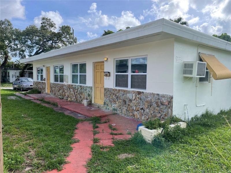 Property photo # 0
