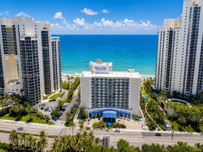 Aventura Beach Club Apt #916