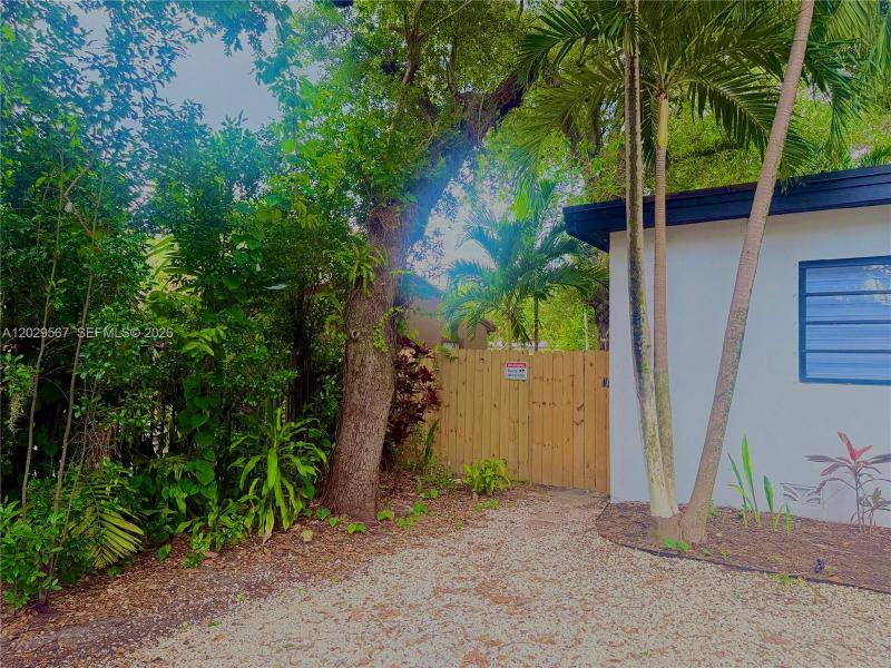 Property photo # 4