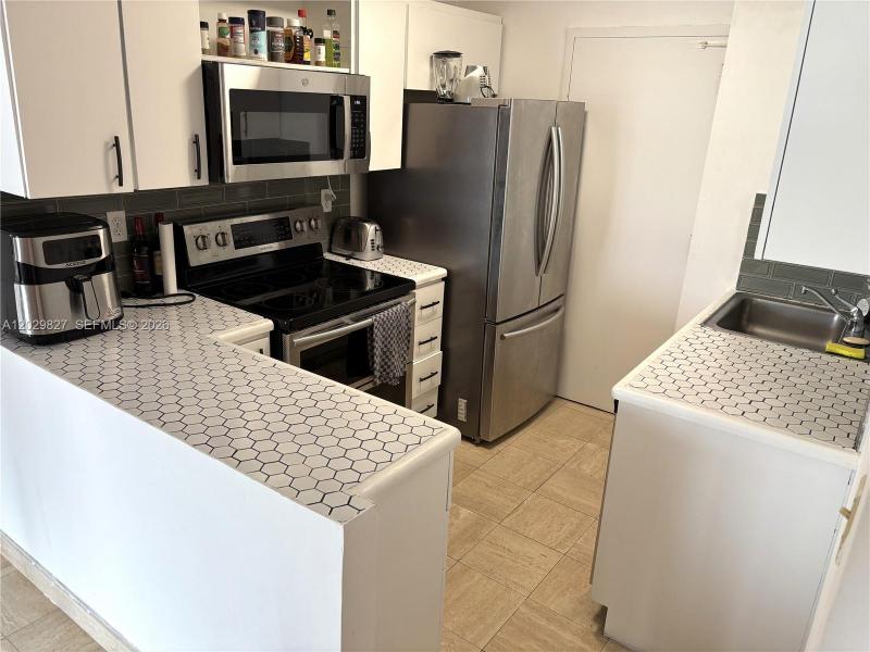 Property photo # 6