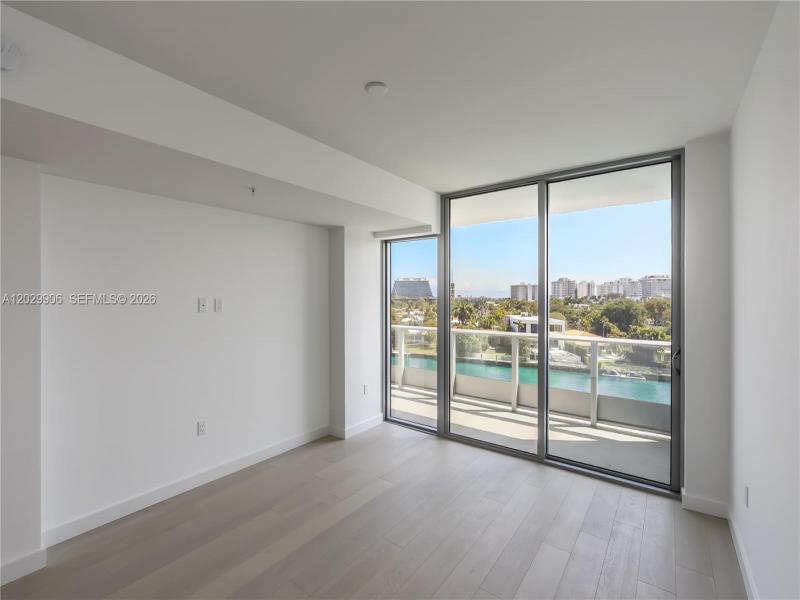 Comprar apartamento no La Baia South 603