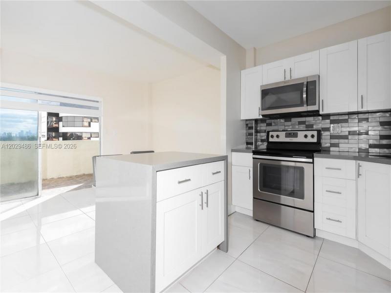 Property photo # 9