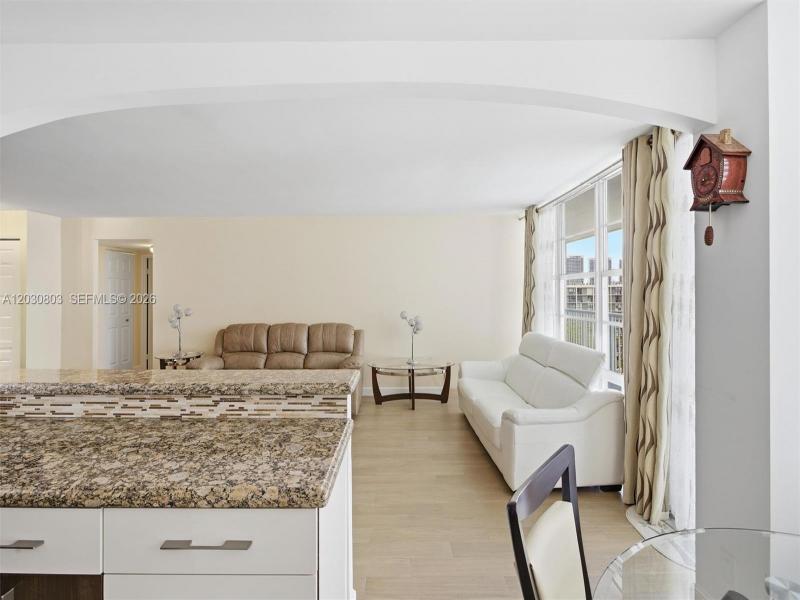 Condo for sale at Winston Towers 901