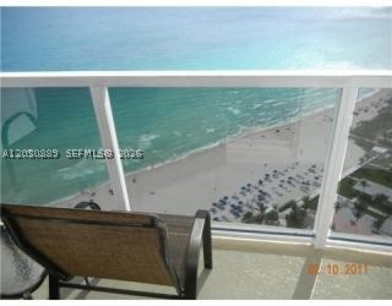 Condo for sale at Trump International Sonesta Beach Resort 1403