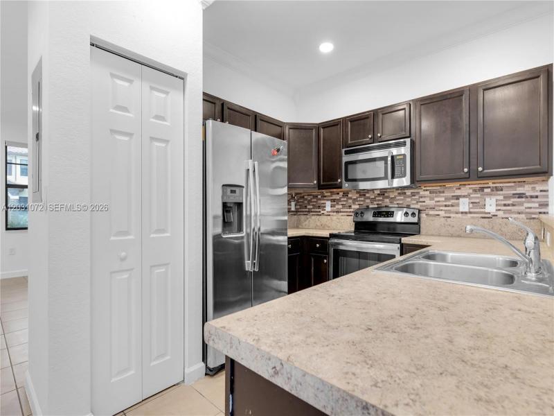 Property photo # 2