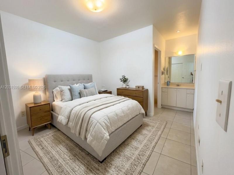 Property photo # 4
