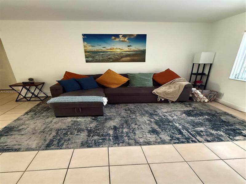 Property photo # 9