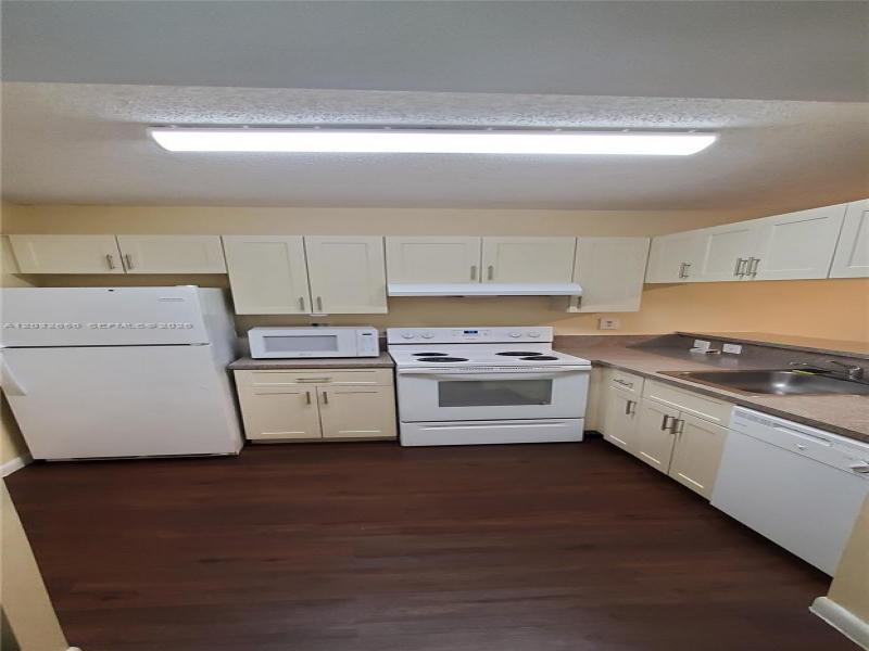 Property photo # 8