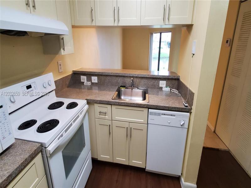 Property photo # 4