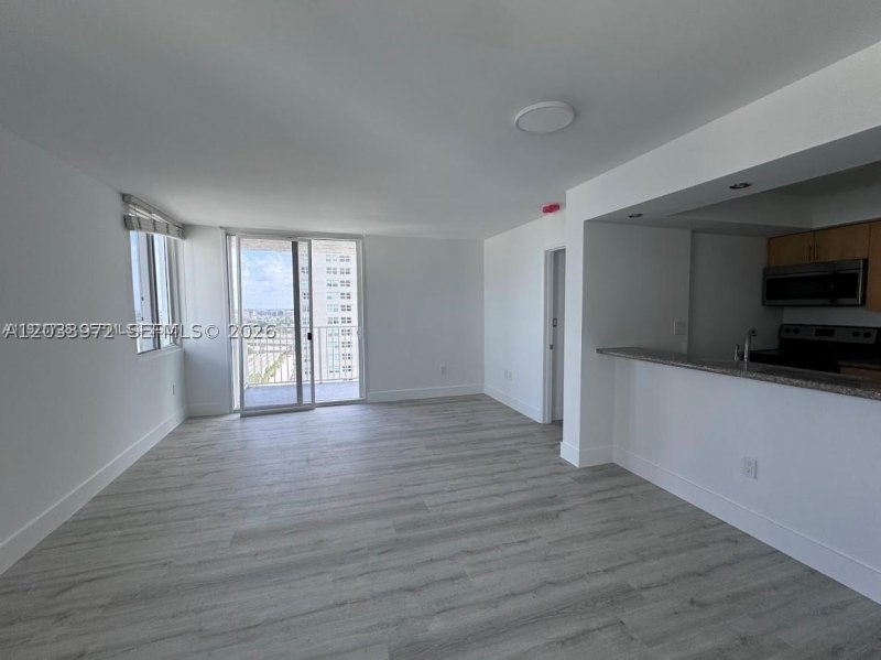 Apartment for rent at Madison Miami W-2108