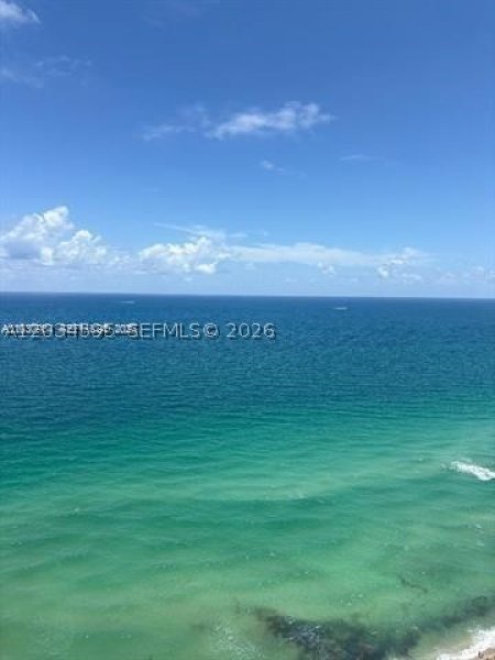 Alquiler de apartamento en Jade Ocean 3101