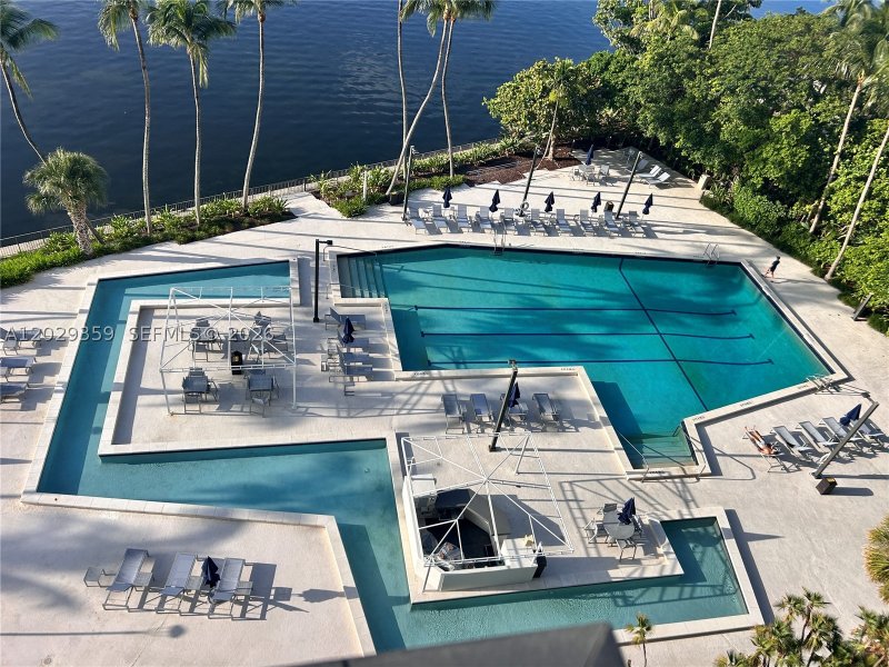 Brickell Bay Club Apt #1402