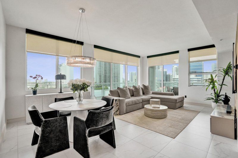 Condo for sale at Strada 315 1206
