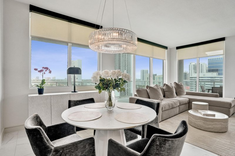Condo for sale at Strada 315 1206
