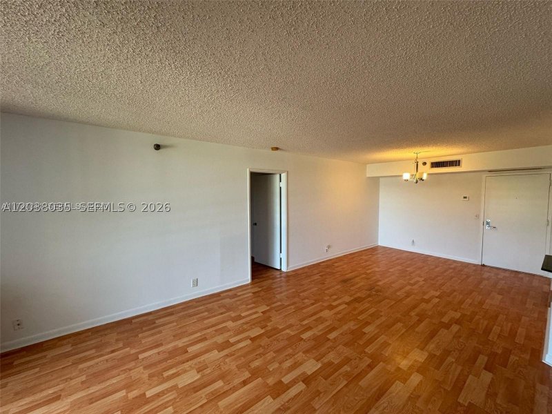 Parc Central Aventura Apt #410
